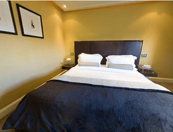 Deluxe Bedroom