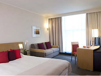 Novotel London Tower Bridge - double bedroom