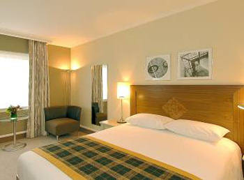 Hilton Islington - Bedroom