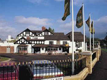 menzies chequers gatwick