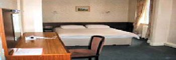 Astor Court Hotel