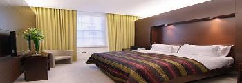 park grand paddington bedroom