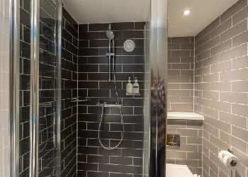 Holiday Inn Express Croydon