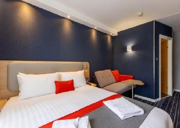 Holiday Inn Express Croydon