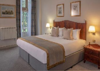 De Vere Selsdon Estate