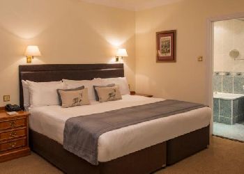 De Vere Selsdon Estate