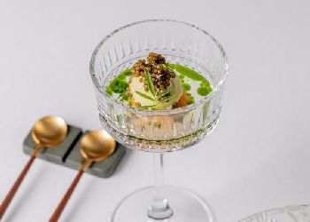 Town Hall Hotel & Apartments