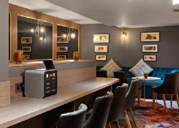 Leonardo Royal London Tower Bridge