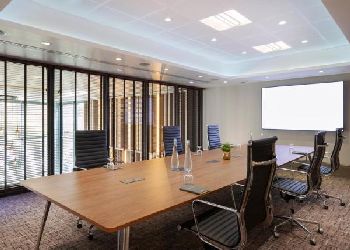 Leonardo Royal London Tower Bridge