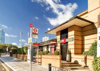 Ibis Docklands Hotel