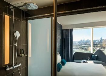 Novotel London Canary Wharf
