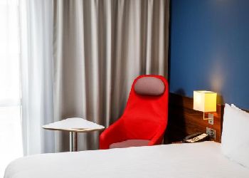 Holiday Inn Express Excel