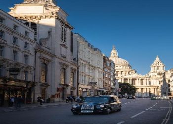 Crowne Plaza London City Hotel
