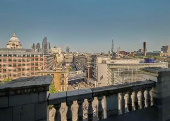 Crowne Plaza London City Hotel