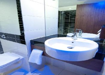 Holiday Inn Express London City