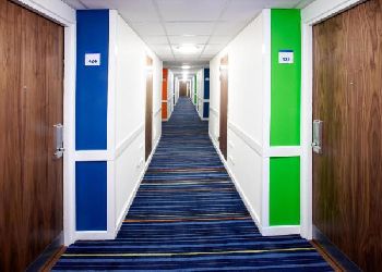 Holiday Inn Express London City