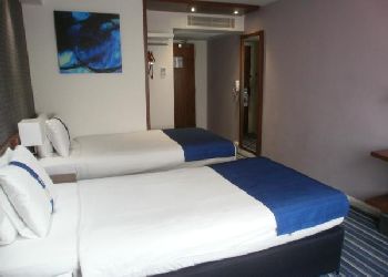 Holiday Inn Express London City