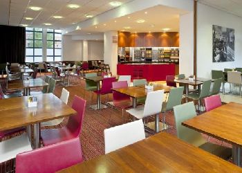 Holiday Inn Express London City