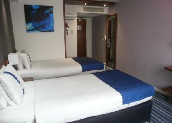 Holiday Inn Express London City
