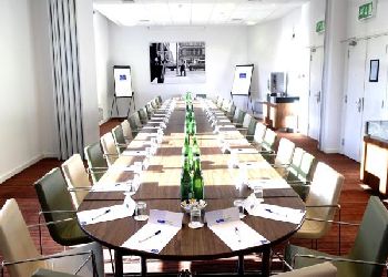 Holiday Inn Express London City