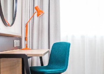 Holiday Inn Gatwick Airport
