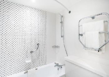 Holiday Inn Gatwick Airport