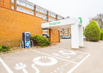 Holiday Inn Gatwick Airport