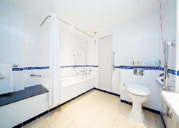 Holiday Inn Gatwick Airport