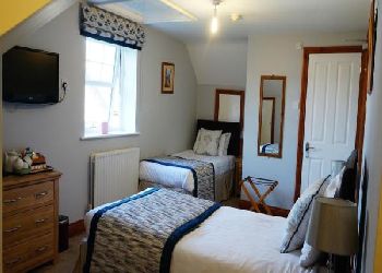 Lawn Guest House - Horley