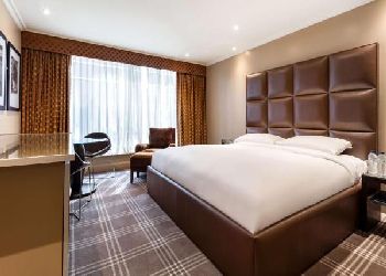Radisson Blu Heathrow Hotel