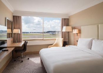 Renaissance Heathrow Hotel