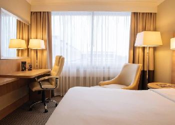 Renaissance Heathrow Hotel