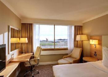 Renaissance Heathrow Hotel