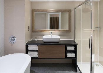 Renaissance Heathrow Hotel