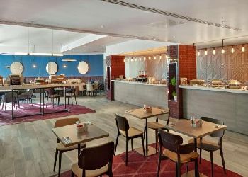 Hyatt Place London Heathrow Airport