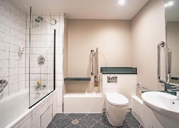 Holiday Inn Heathrow T5