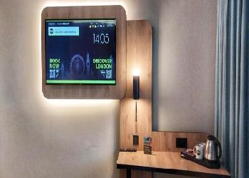 Holiday Inn Heathrow T5