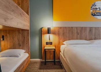 Holiday Inn Heathrow T5