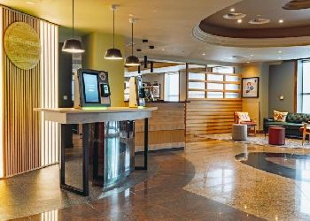 Holiday Inn Heathrow T5