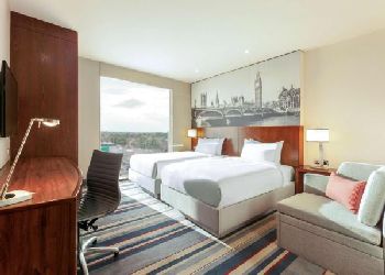 Hyatt Place West London Hayes
