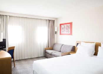 Novotel Heathrow Hotel