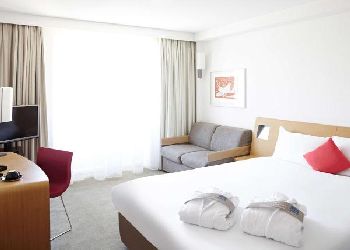 Novotel Heathrow Hotel