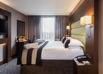 Park Grand London Heathrow