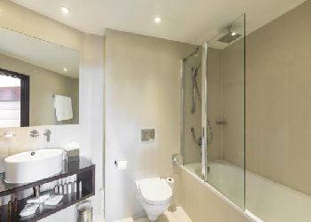 Park Grand London Heathrow