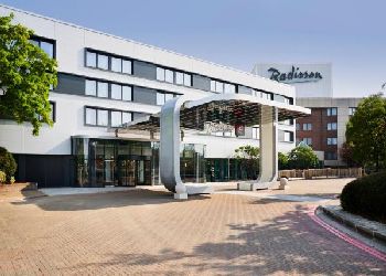 Radisson Heathrow- Exterior