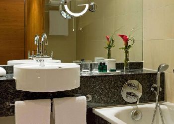 Sofitel London Heathrow Hotel