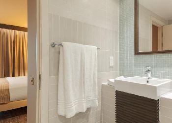 Staybridge Suites London Heathrow