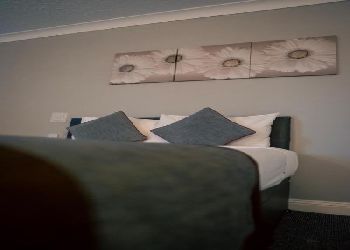 OYO The Chiltern Hotel 