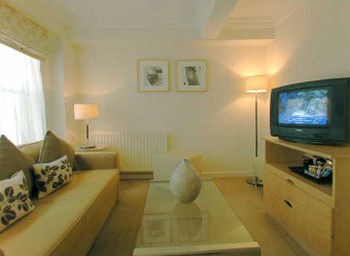 Deluxe Bedroom