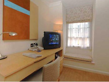 Hilton Guest Room